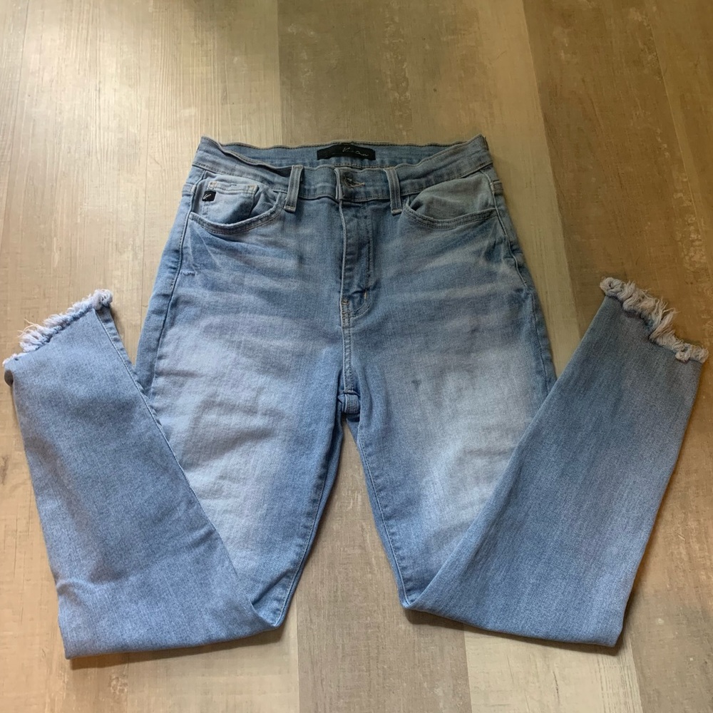 KanCan light was jeans size 26